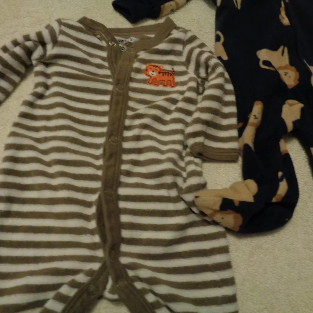 ANIMALS INFANTS 4 PIECES BABY WEAR BUNDLE